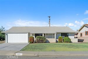 28111 TRENTON WAY, MENIFEE, CA