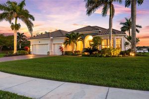 10158 BISCAYNE BAY LN, NAPLES, FL