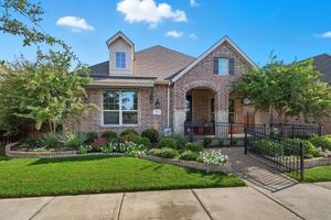 4815 BEAVER CREEK DR, ARLINGTON, TX