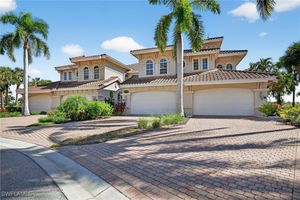 3190 SERENITY CT APT 202, NAPLES, FL