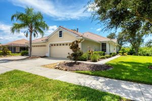 4693 WHISPERING OAKS DR, NORTH PORT, FL