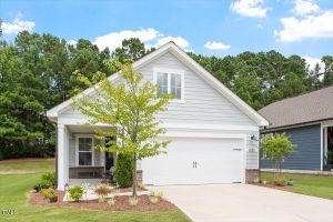 8212 WHITE STAR DR, FUQUAY VARINA, NC