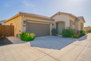 737 BETTEN ST, LOS BANOS, CA