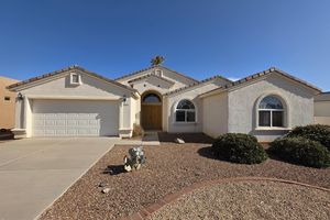 2705 S CHIPSHOT DR, GREEN VALLEY, AZ