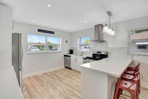 124 MOCKINGBIRD LN # 124, DELRAY BEACH, FL