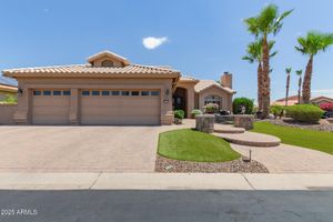 3211 N COUPLES DR, GOODYEAR, AZ