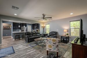 1755 E MESQUITE AVE, APACHE JUNCTION, AZ