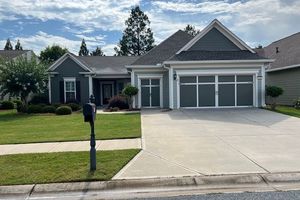 818 EAGLE DR, GRIFFIN, GA