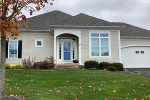 34 WOODSBORO CIR # 34, CROMWELL, CT