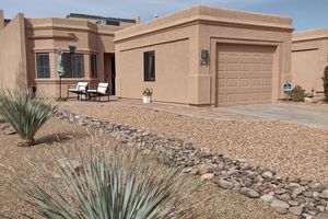 143 N CRESCENT BELL DR, GREEN VALLEY, AZ