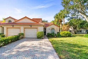 7790 CORAL LAKE DR, DELRAY BEACH, FL