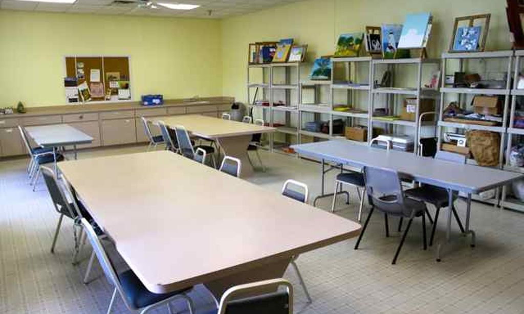 Arts & Crafts Studio