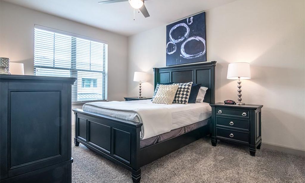 Model Master Bedroom