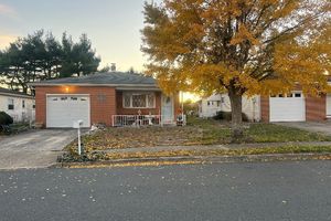 29 TIVOLI ST, TOMS RIVER, NJ