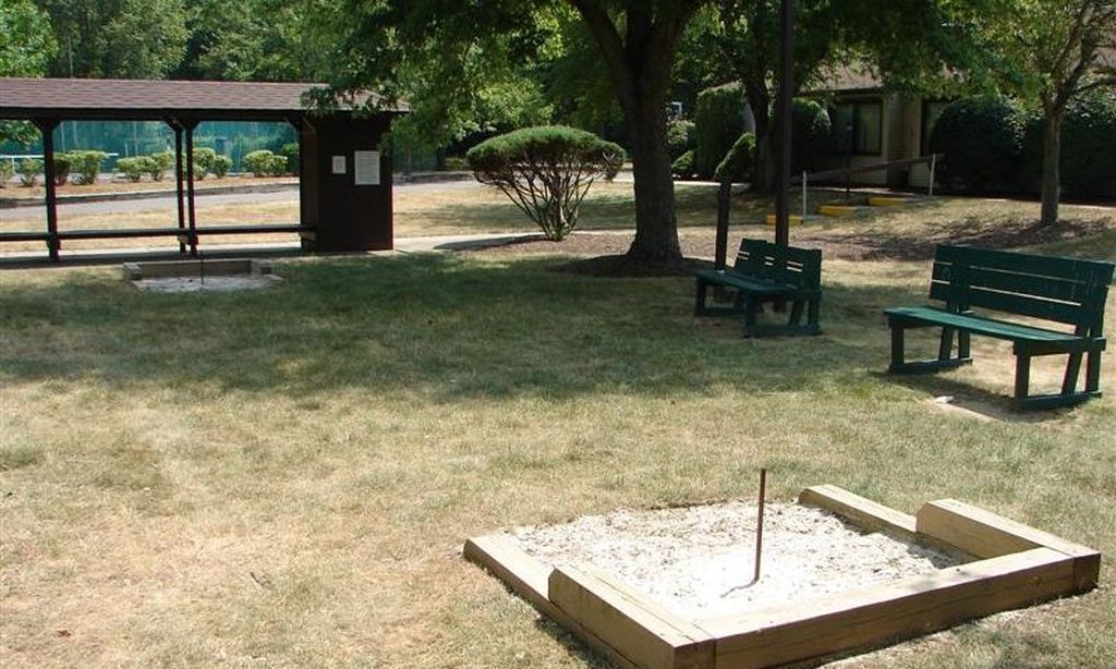 Horseshoe Pits