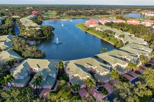 608 VINTAGE RESERVE LN # 24C, NAPLES, FL