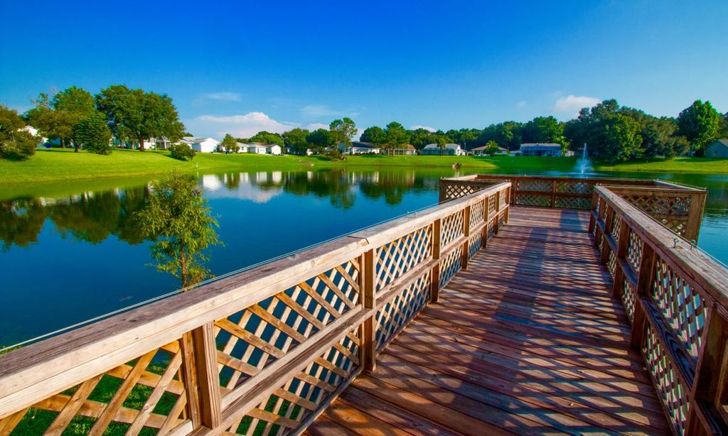 Scenic Lakes & Ponds