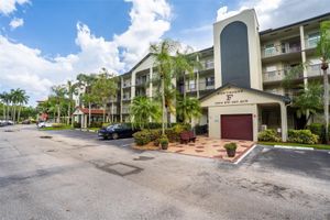 1300 SW 130TH AVE 111F, PEMBROKE PINES, FL