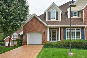 35 SCHMIDT CIR, WATCHUNG, NJ