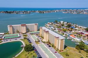 4725 COVE CIR APT 804, ST PETERSBURG, FL