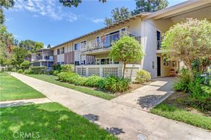 57 CALLE CADIZ C, LAGUNA WOODS, CA