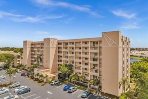 14426 AMBERLY LN 108, DELRAY BEACH, FL