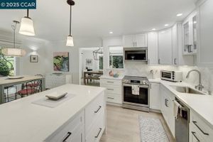 3474 TICE CREEK DR 8, WALNUT CREEK, CA