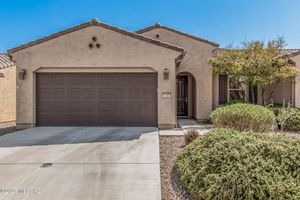 844 N BROKEN HILLS DR, GREEN VALLEY, AZ