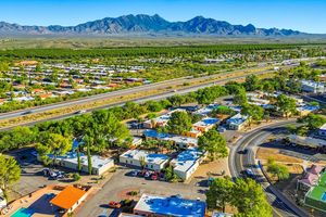1011 S CALLE DE LAS CASITAS, GREEN VALLEY, AZ