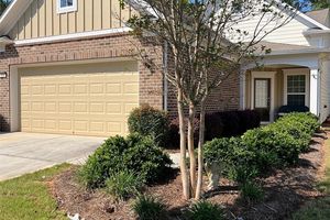 608 LARCH LOOPER DR, GRIFFIN, GA
