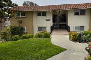 2136 VIA PUERTA N, LAGUNA WOODS, CA