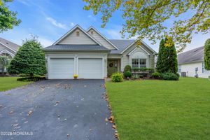 3 ROUND VALLEY LN, LAKEWOOD, NJ