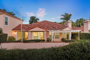 1349 VIA FIRENZE, SAN MARCOS, CA