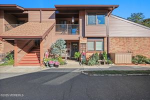 88 FRIENDSHIP CT, RED BANK, NJ