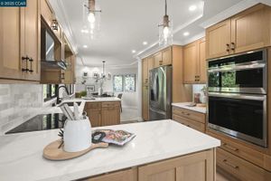 600 TERRA CALIFORNIA DR 7, WALNUT CREEK, CA