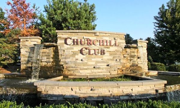 Steeplechase at Churchill Club