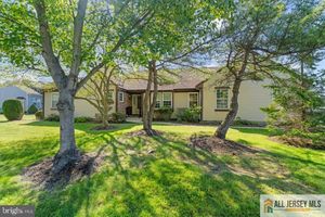 1 ROTHWELL DR, MONROE TOWNSHIP, NJ