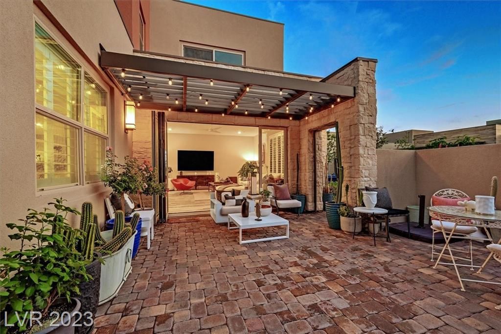 image of property at 4294 Swift Street