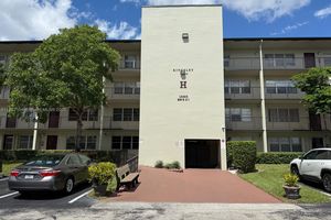 13355 SW 9TH CT 415H, PEMBROKE PINES, FL