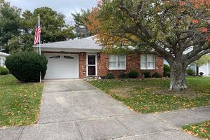 42 LAUREN LN, BRICK, NJ