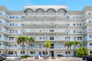 5925 SHORE BLVD 611, GULFPORT, FL