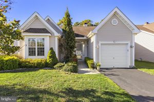 3 LAKELAND DR, BARNEGAT, NJ