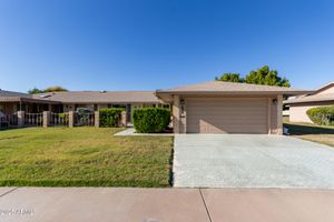 10427 W ROUNDELAY CIR, SUN CITY, AZ