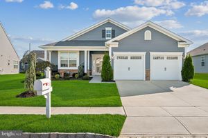 212 MONTROSE LN, WILLIAMSTOWN, NJ