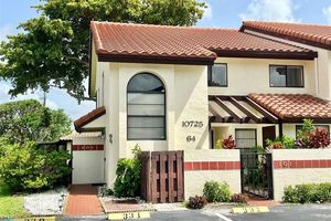 10725 BAHAMA PALM WAY 201, BOYNTON BEACH, FL