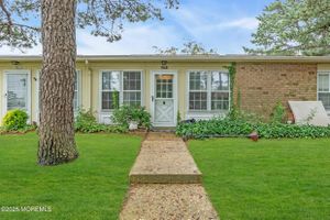 17E CAMBRIDGE CIR, MANCHESTER, NJ