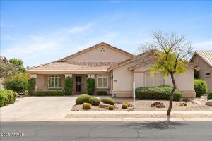 2517 E FIESTA DR, CASA GRANDE, AZ
