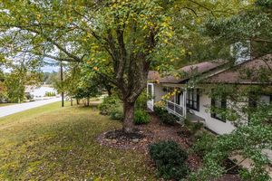 182 DELBRIDGE LN, CROSSVILLE, TN