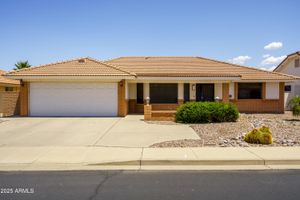 8230 E NAVARRO AVE, MESA, AZ