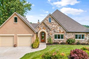 325 PINEBERRY DR, VONORE, TN